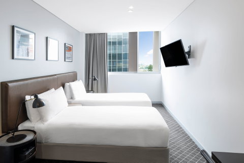Holiday Inn & Stes Sydney Bondi Junction - Tourism Adelaide 13