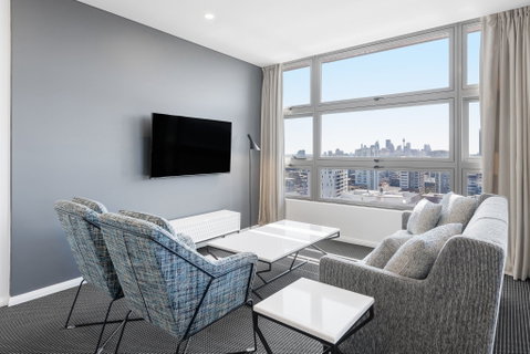 Meriton Suites Zetland - Tourism Adelaide 5