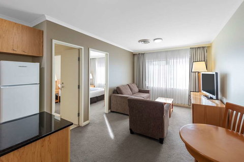 Nesuto Canberra Apartment Hotel - Tourism Adelaide 11