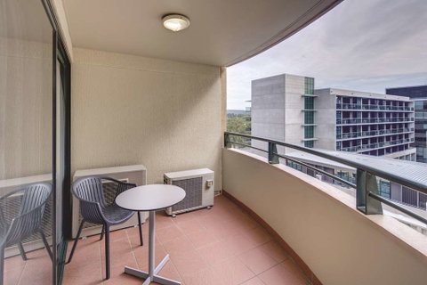 Adina Serviced Apartments James Court - Tourism Adelaide 15