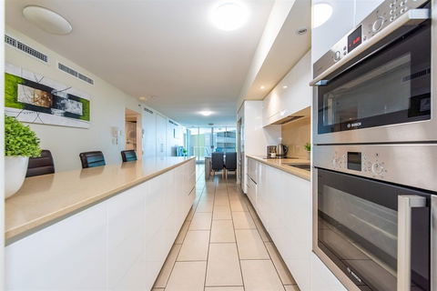 Lanai Riverside Apartments - Tourism Adelaide 10