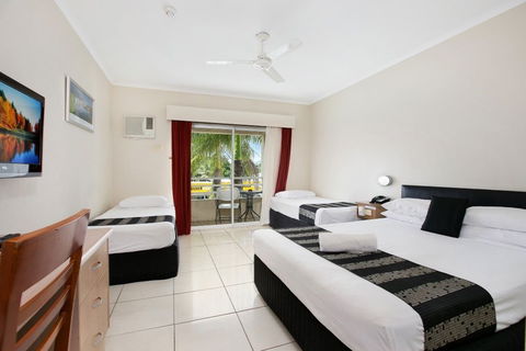 Cairns City Sheridan - Tourism Adelaide 5