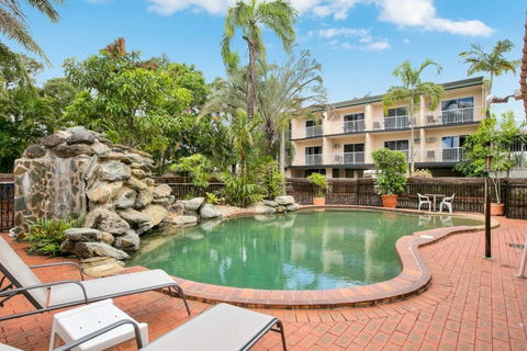 Cairns City Sheridan - Tourism Adelaide 7