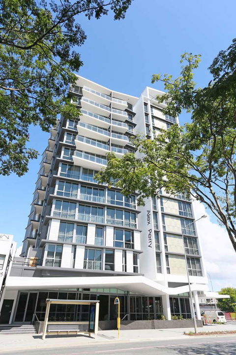 Alex Perry Hotel And Apartments - Tourism Adelaide 0