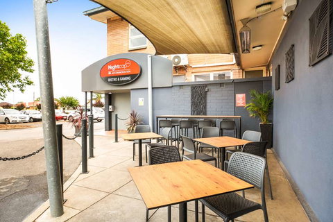 Nightcap at Hendon Hotel - Tourism Adelaide 0