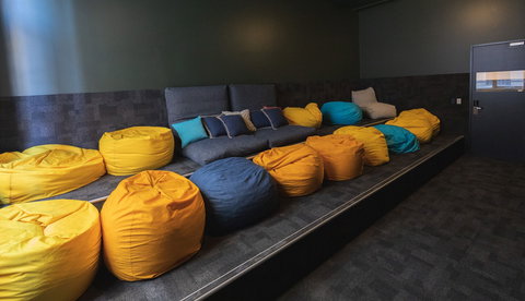 United Backpackers - Tourism Adelaide 1