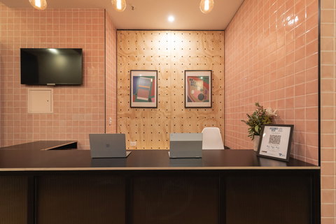 United Backpackers - Tourism Adelaide 2