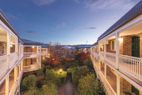 Adina Serviced Apts Canberra Kingston - Tourism Adelaide 2