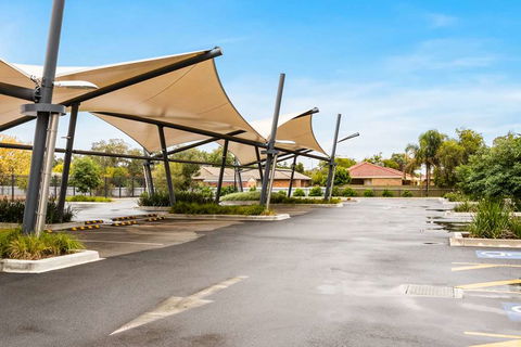 Quality Hotel Rules Club Wagga - Tourism Adelaide 1