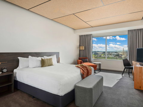 Peppers Silo Launceston - Tourism Adelaide 4