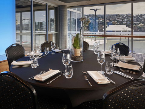 Peppers Silo Launceston - Tourism Adelaide 8