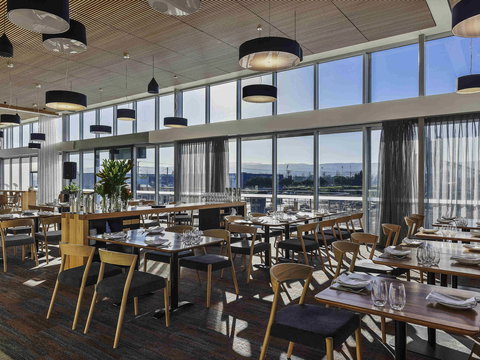 Peppers Silo Launceston - Tourism Adelaide 9