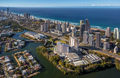 The Star Grand Hotel, Gold Coast - Tourism Adelaide 2