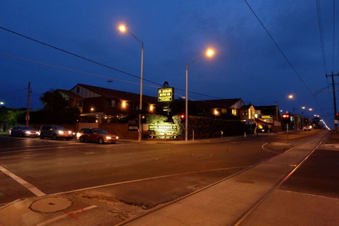 St Georges Motor Inn - Tourism Adelaide 1