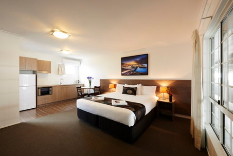 Takalvan Motel - Tourism Adelaide 2