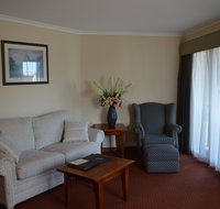 Gateway on Monash - Tourism Adelaide