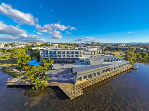 Best Western Plus North Lakes Hotel - Tourism Adelaide 0