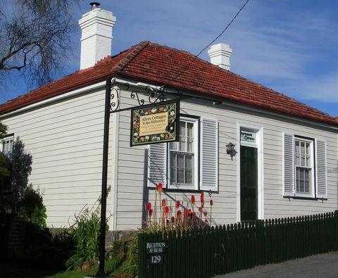 Alice's Cottages - Tourism Adelaide 0