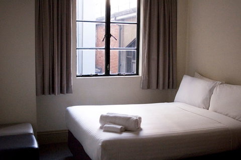 1831 Boutique Hotel - Tourism Adelaide 2