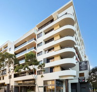 Meriton Suites Waterloo - Tourism Adelaide