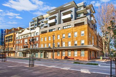 Terminus Apartment Hotel, Ascend Coll - Tourism Adelaide 1