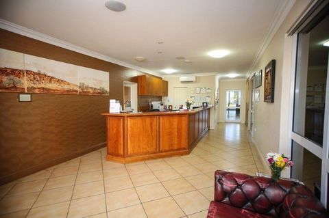 Roma Explorers Inn - Tourism Adelaide 1