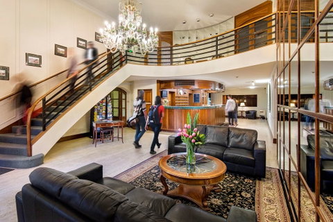 Adelaide Inn - Tourism Adelaide 1