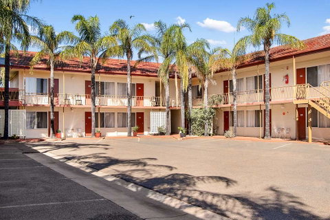 Econo Lodge Griffith Motor Inn - Tourism Adelaide 2