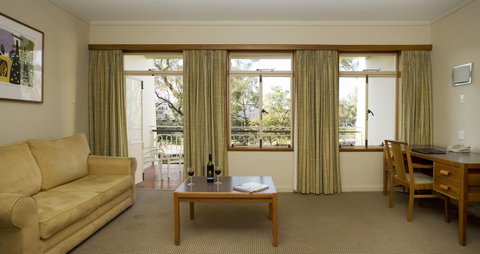 University House - ANU - Tourism Adelaide 4