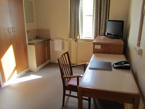 University House - ANU - Tourism Adelaide 44