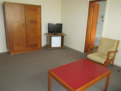University House - ANU - Tourism Adelaide 41