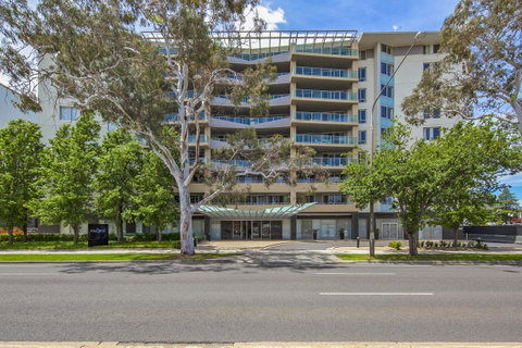 Pacific Suites Canberra - Tourism Adelaide 4