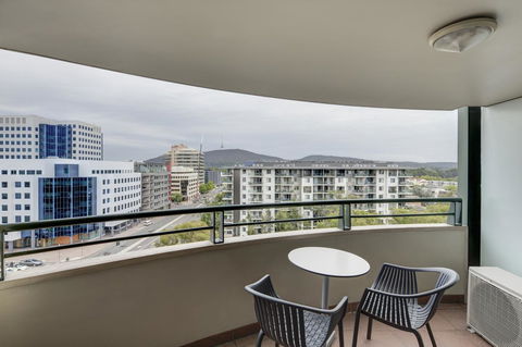 Adina Serviced Apartments Canberra James Court - Tourism Adelaide 9