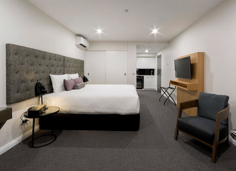 Avenue Hotel Canberra - Tourism Adelaide 3