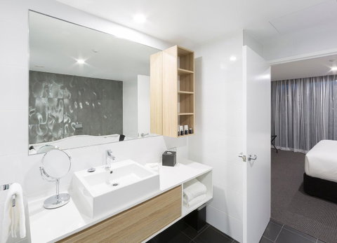 Avenue Hotel Canberra - Tourism Adelaide 11
