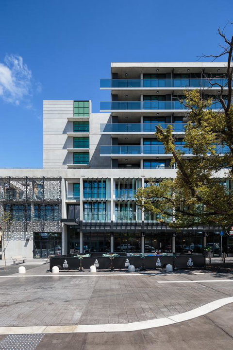 Avenue Hotel Canberra - Tourism Adelaide 24
