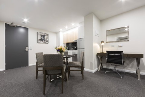Avenue Hotel Canberra - Tourism Adelaide 31