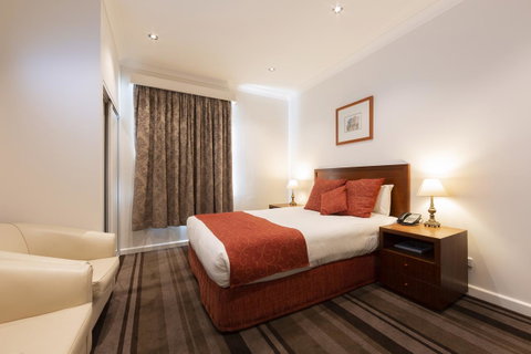 Mercure Canberra - Tourism Adelaide 22