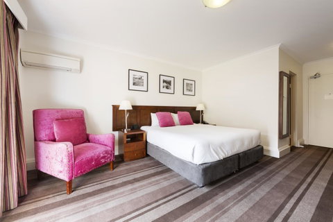 Mercure Canberra - Tourism Adelaide 11