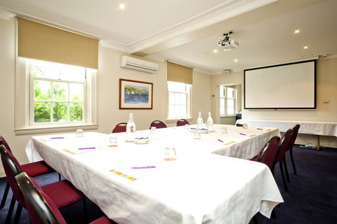 Mercure Canberra - Tourism Adelaide 43