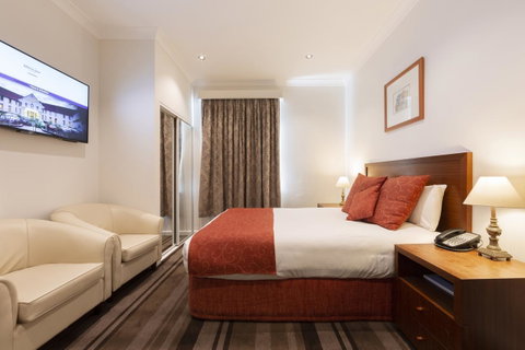 Mercure Canberra - Tourism Adelaide 21