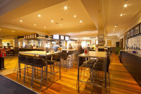 Mercure Canberra - Tourism Adelaide 34