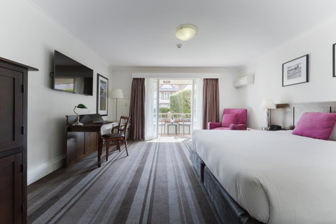 Mercure Canberra - Tourism Adelaide 4