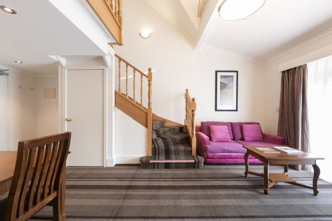 Mercure Canberra - Tourism Adelaide 6