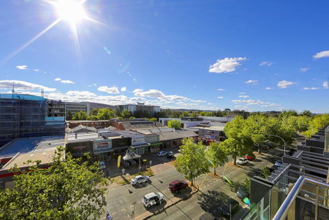 Mode 220 Braddon ACT - Tourism Adelaide 11
