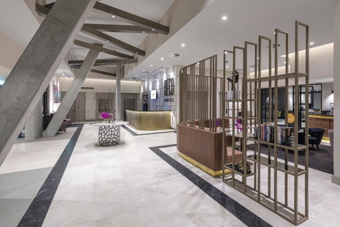 Deco Hotel Canberra - Tourism Adelaide 4