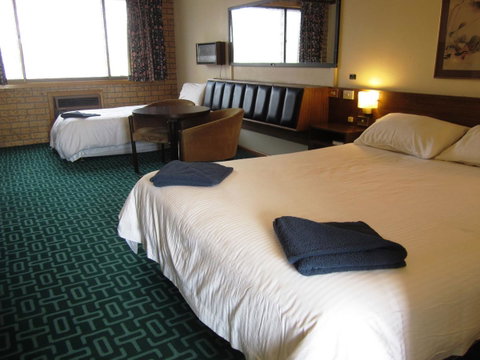 Canberra Lyneham Motor Inn - Tourism Adelaide 7