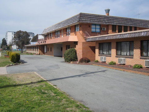 Canberra Lyneham Motor Inn - Tourism Adelaide 0