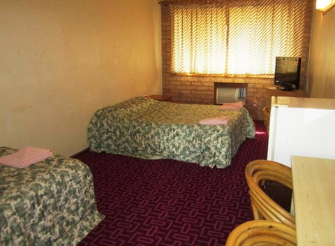 Canberra Lyneham Motor Inn - Tourism Adelaide 11