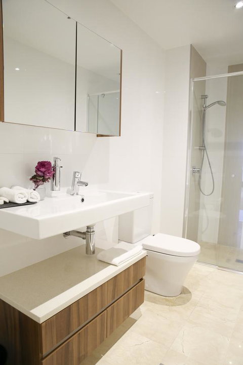 Kui Manhattan 2 - Tourism Adelaide 11